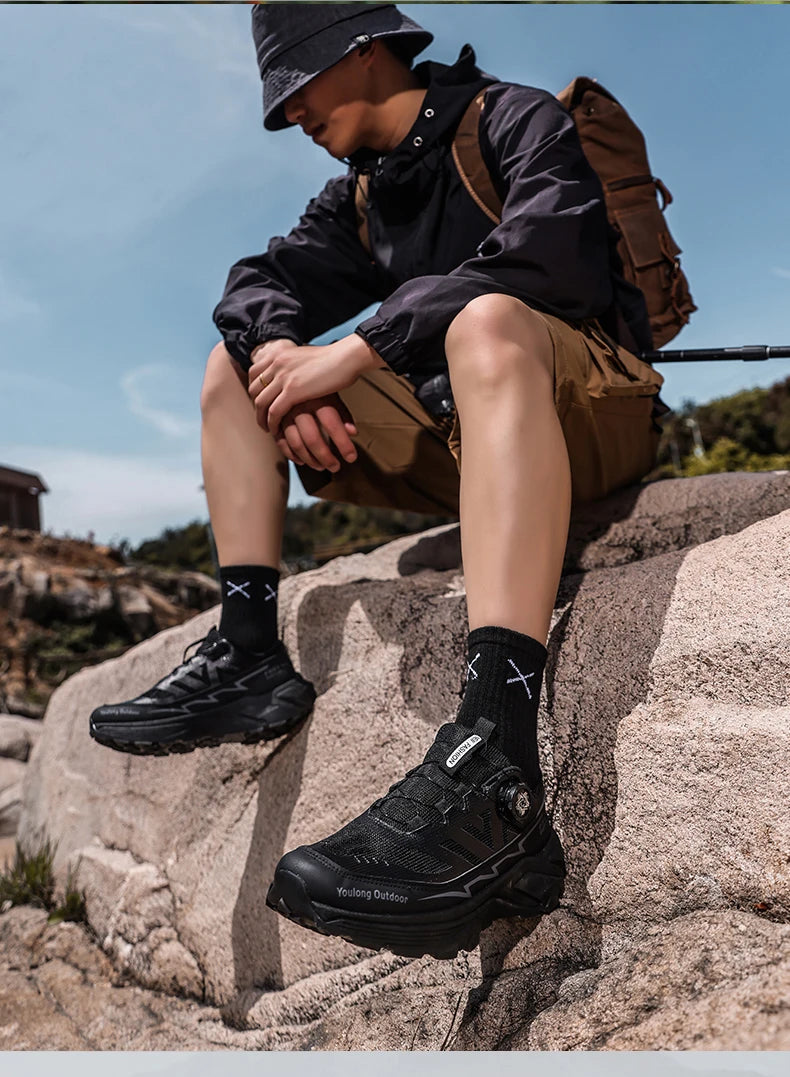 Outdoor Hiking Shoes for Men, Lightweight Travel Hiking Shoes, Breathable Mesh Sneakers, Casual Walking Shoes, Rotating Buckle Design, Non-Slip and Wear-Resistant Trail Shoes, Suitable for Mountaineering and Camping, 2026 New
