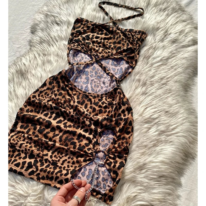 Elegant Leopard Print Strapless Mini Dress