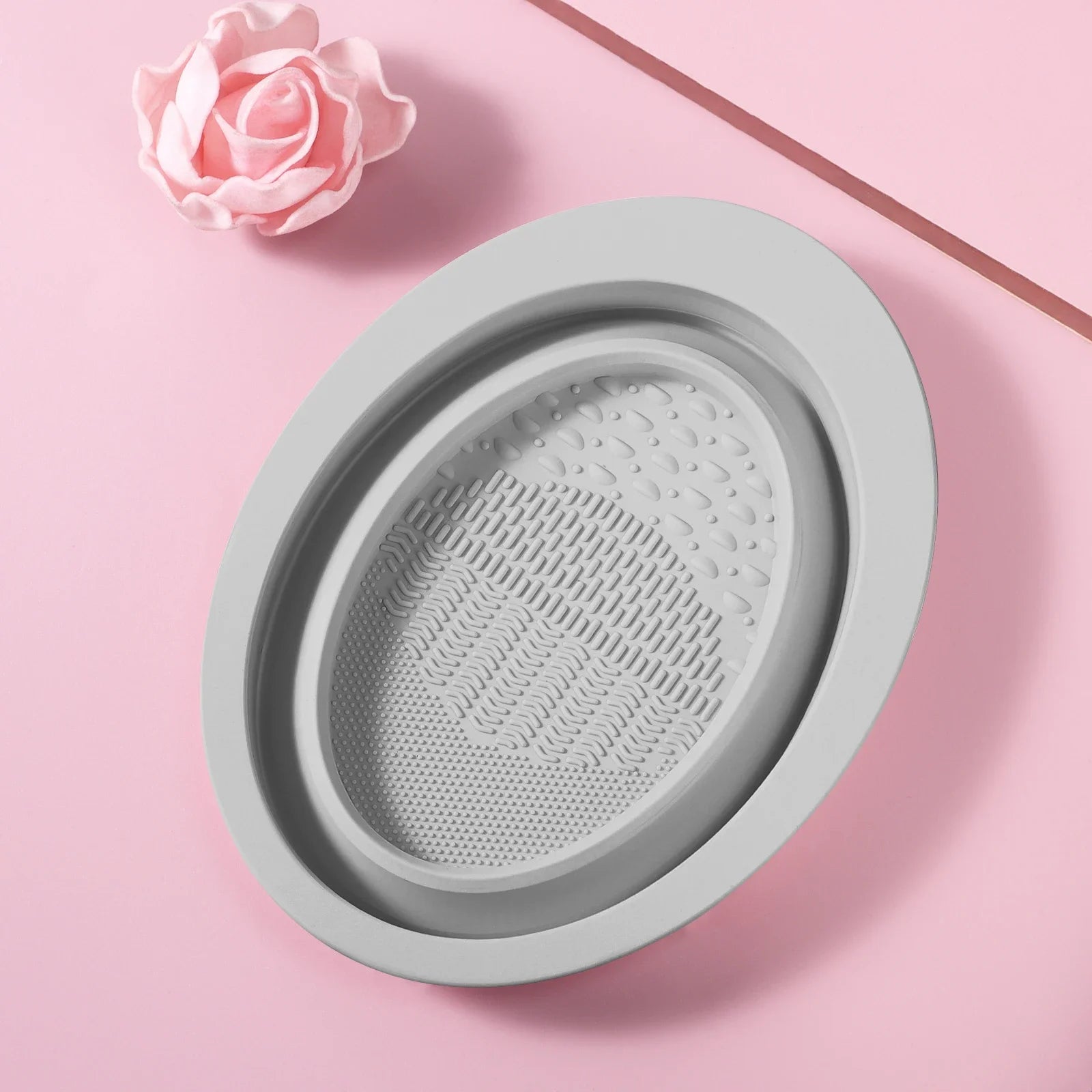 USA-Made Silicone Makeup Brush Cleaner Pad & Foldable Cleaning Bowl