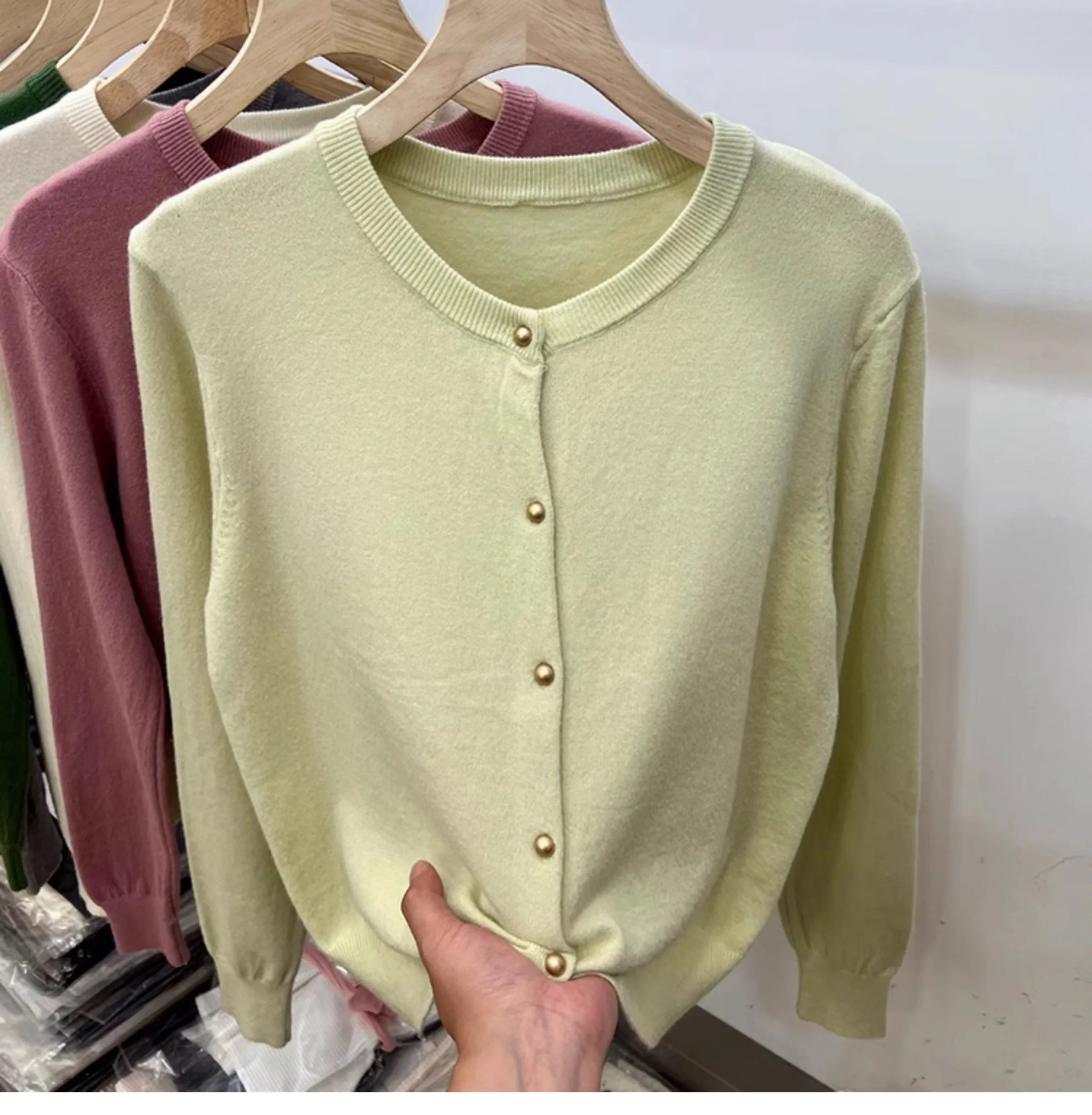 Classic O-Neck Knit Cardigan