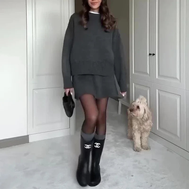 Chic USA-Made Knitted 2-Piece Sweater & Mini Skirt Set