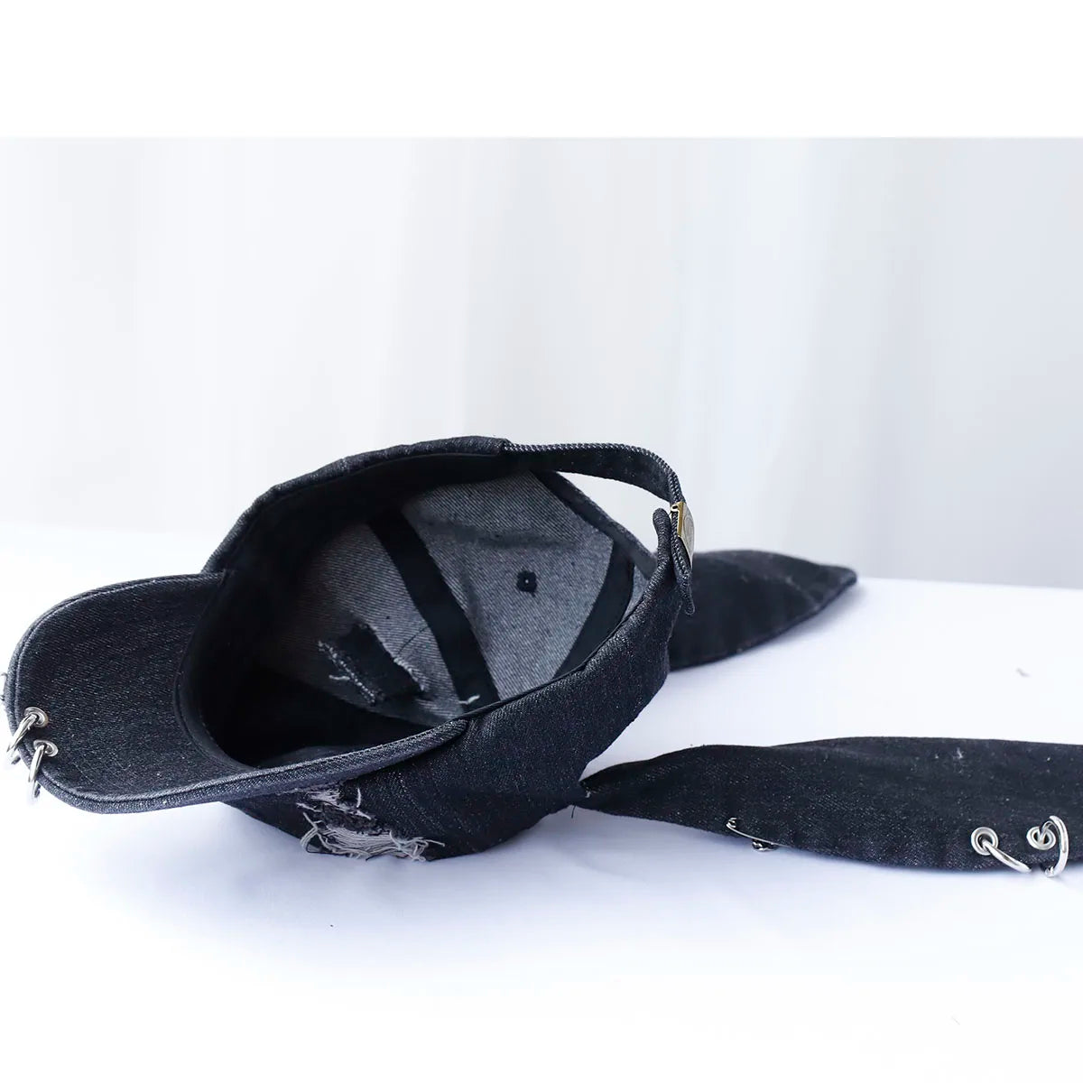 Rabbit Ears Graffiti Baseball Cap – Unisex