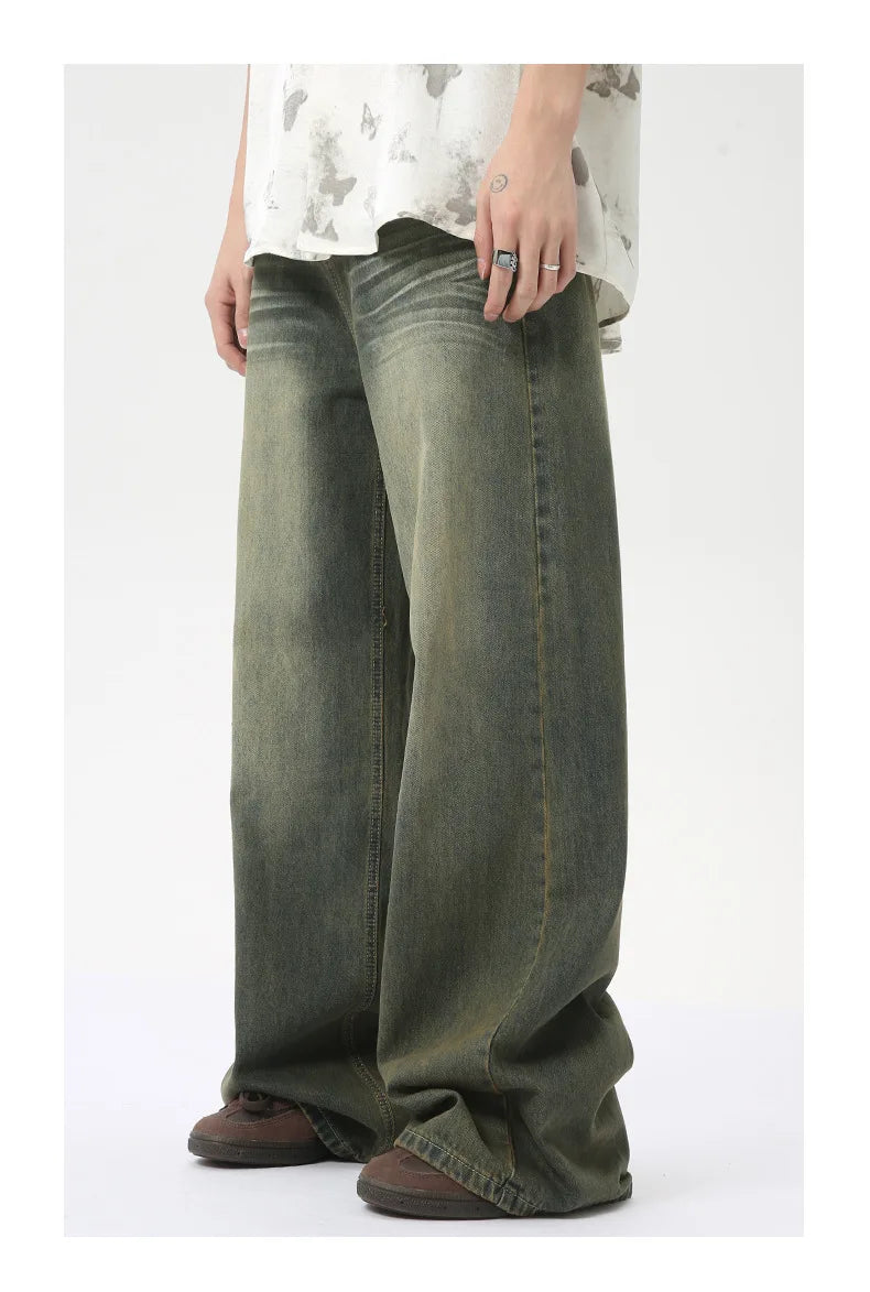 Men's Loose Straight-Leg Denim Jeans & Shorts