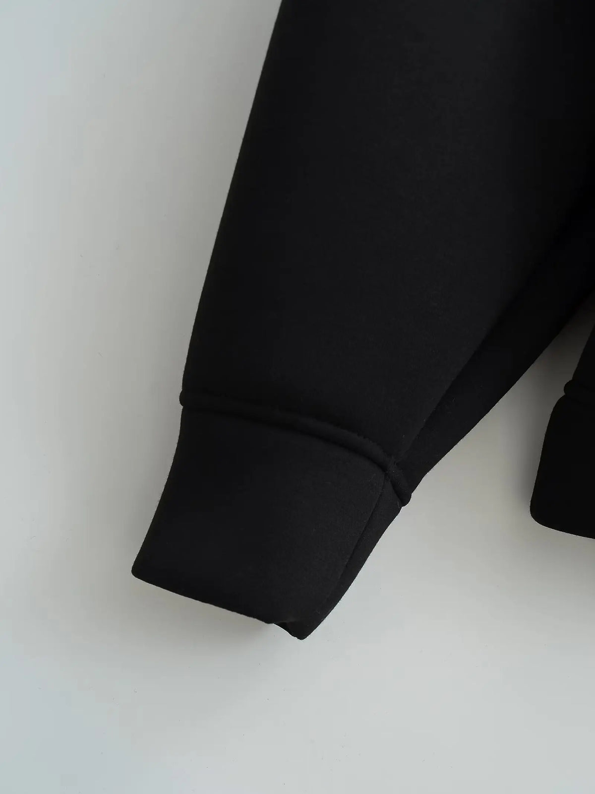 Women's Relaxed Zip-Up Hoodie with Pockets