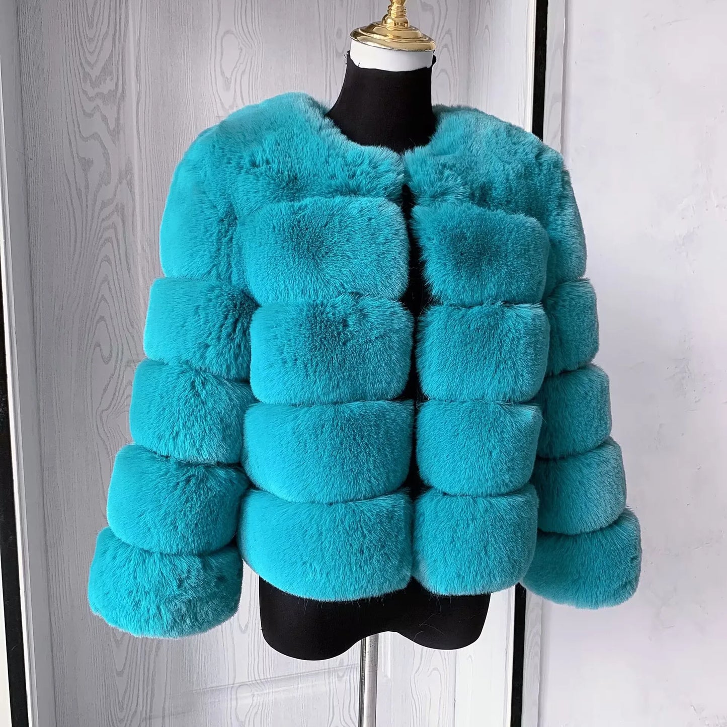 Elegant Winter Faux Fox Fur Crop Jacket