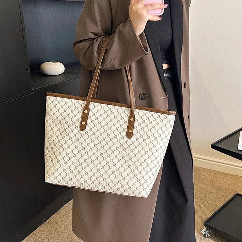 Large Capacity PU Leather Tote
