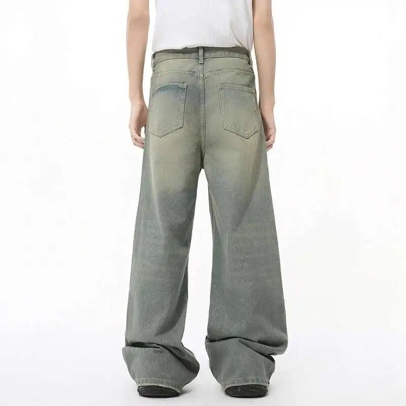 Men’s Vintage Relaxed Straight-Leg Jeans