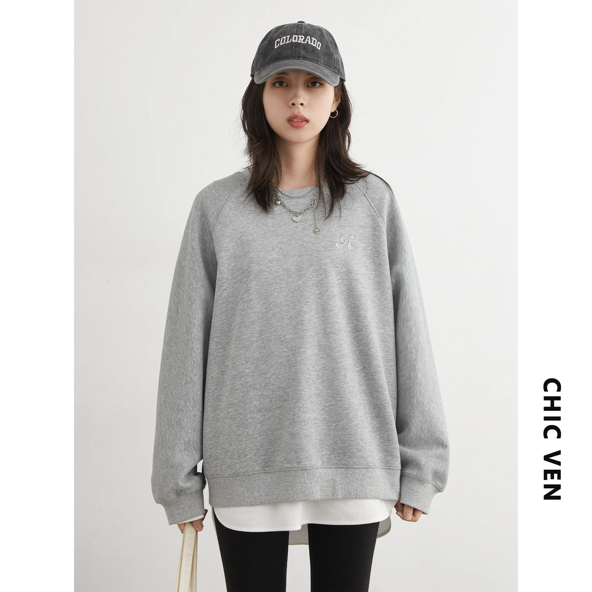 Women's Embroidered Raglan Sweatshirt