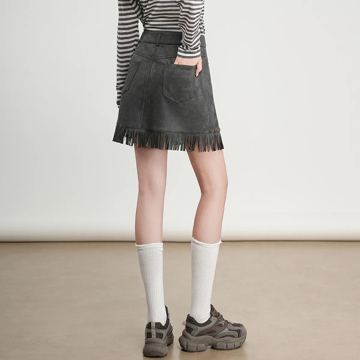 LOUIS YAO Tassels Rivet A-line Half Skirt 2025 Autumn Short Skirts Fashionable and Gentle Casual  Women's Half Skirt