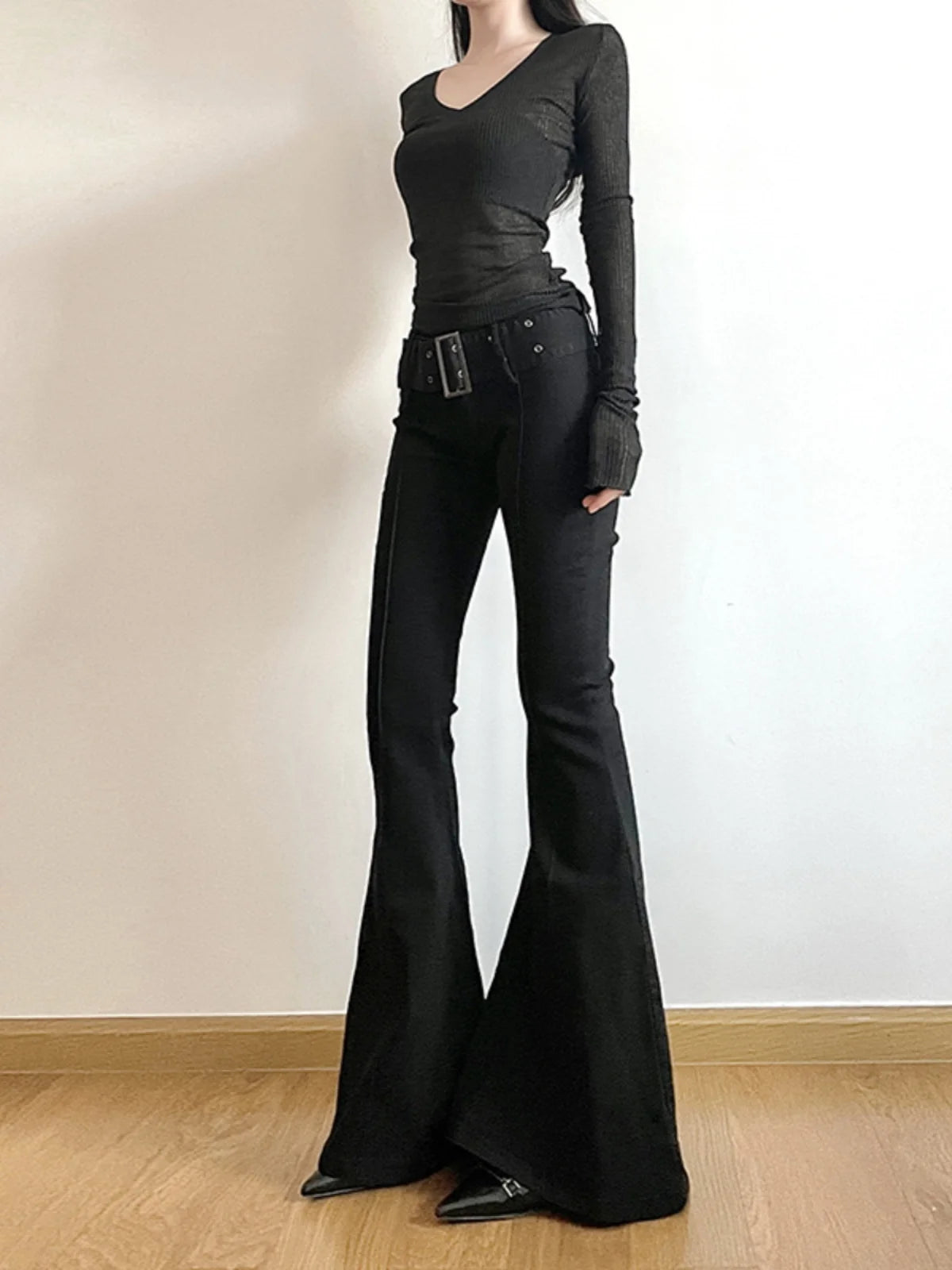 Women's Black High-Waist Flare Jeans | Vintage Y2K Style