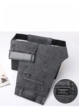 Men's Stretch Straight-Leg Jeans