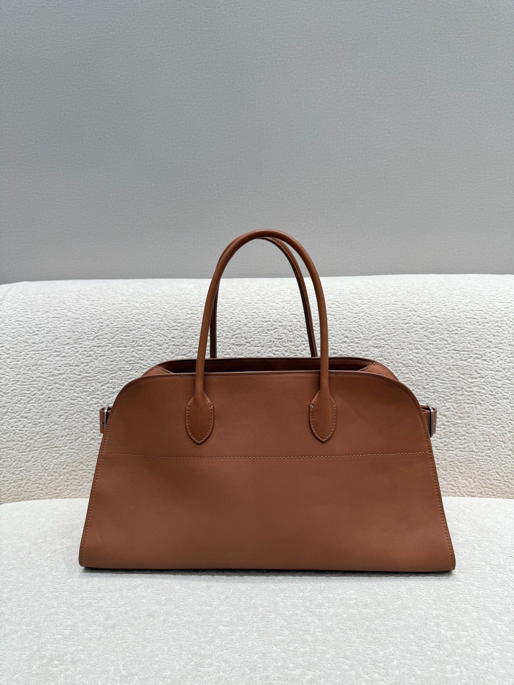 UXST Genuine Saddle Leather Tote Bag – All-Steel Hardware