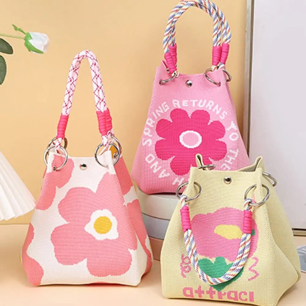Women's Cartoon Knitted Bucket Bag