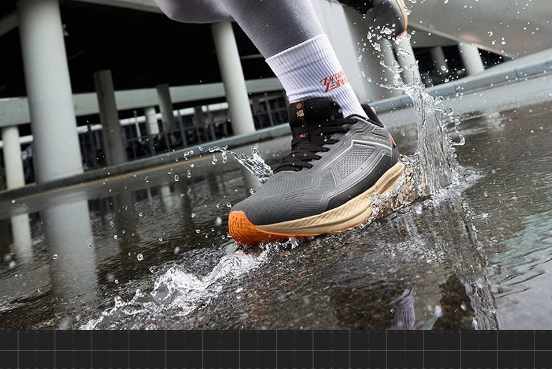 361 Degrees Wingblade Rainblock Men Running Shoes Splash Proof Anti-Slip Water Repellent Grippy Stable Male Sneakers 672532231