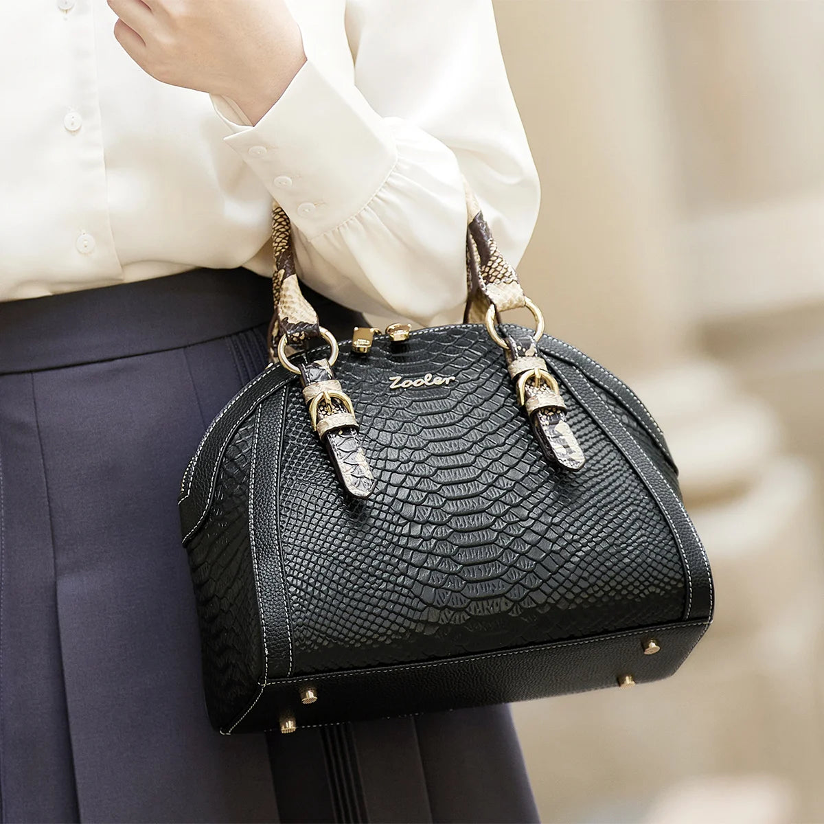 ZOOLER Women First Cow Genuine Leather Handbag Elegant Single Shoulder Bag Business Women Large Purses Saddle Black New#YC336