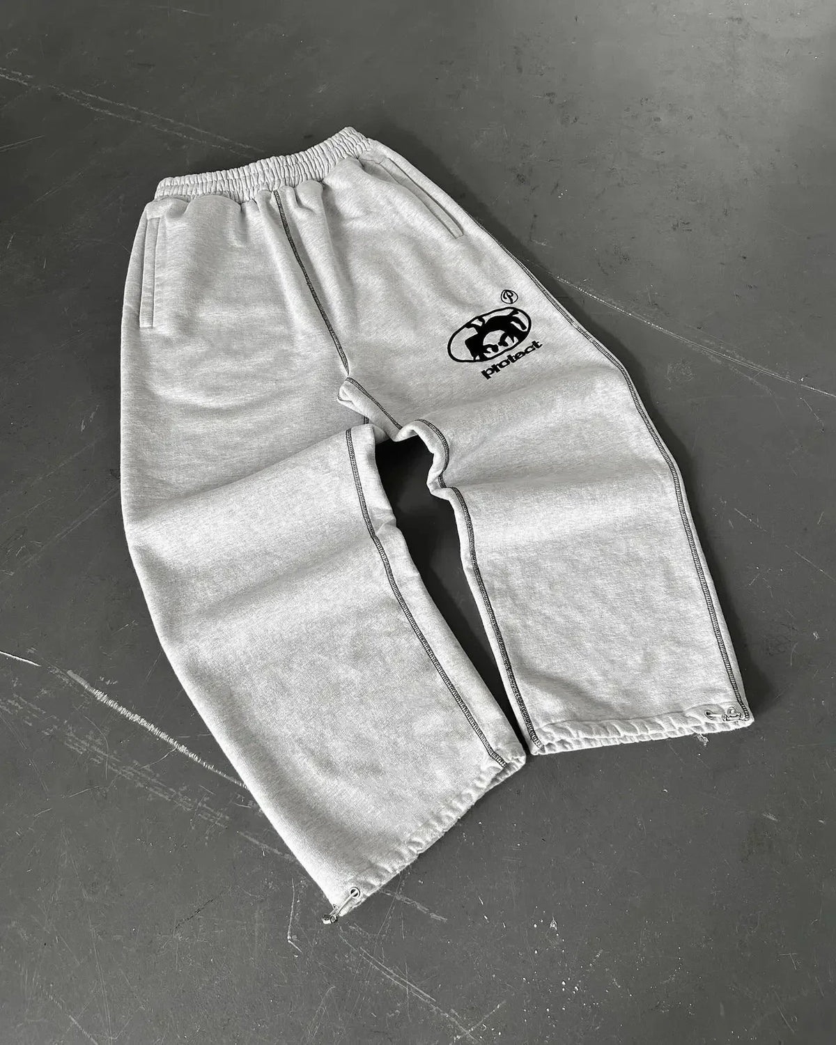 Men's Wide-Leg Cargo Pants | Relaxed Streetwear