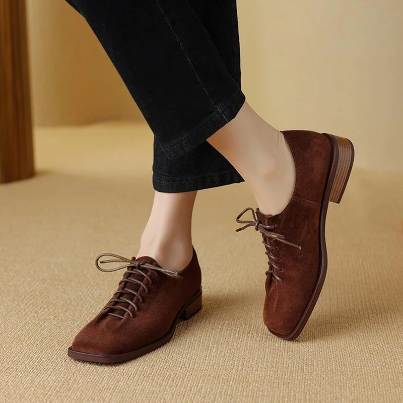DIMANYU Women's Leather Lace-Up Oxford Pumps