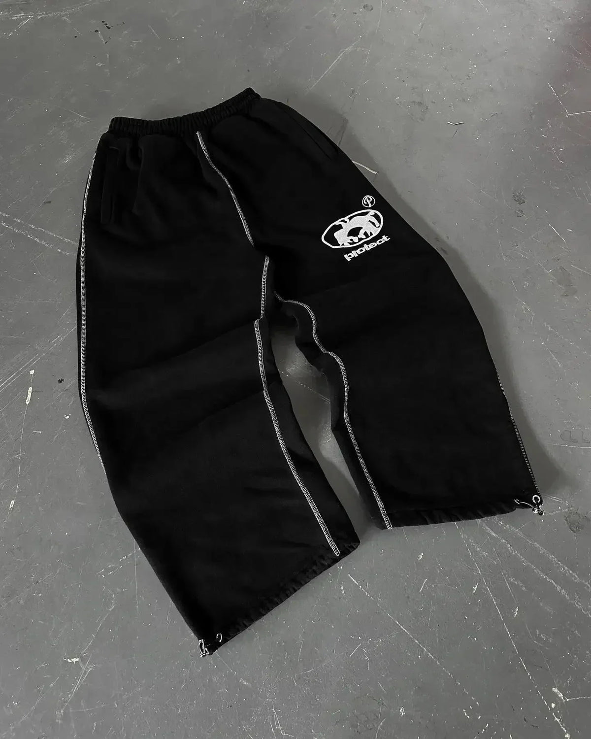 Men's Y2K Embroidered Wide-Leg Pants