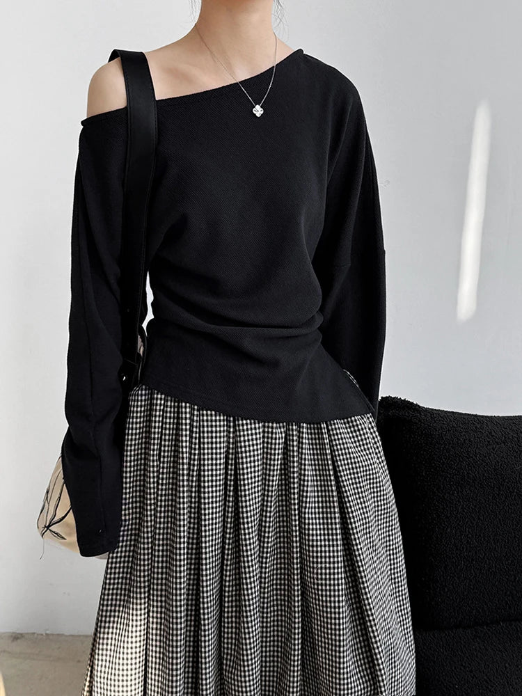 Women's Pleated Relaxed-Fit Sweatshirt