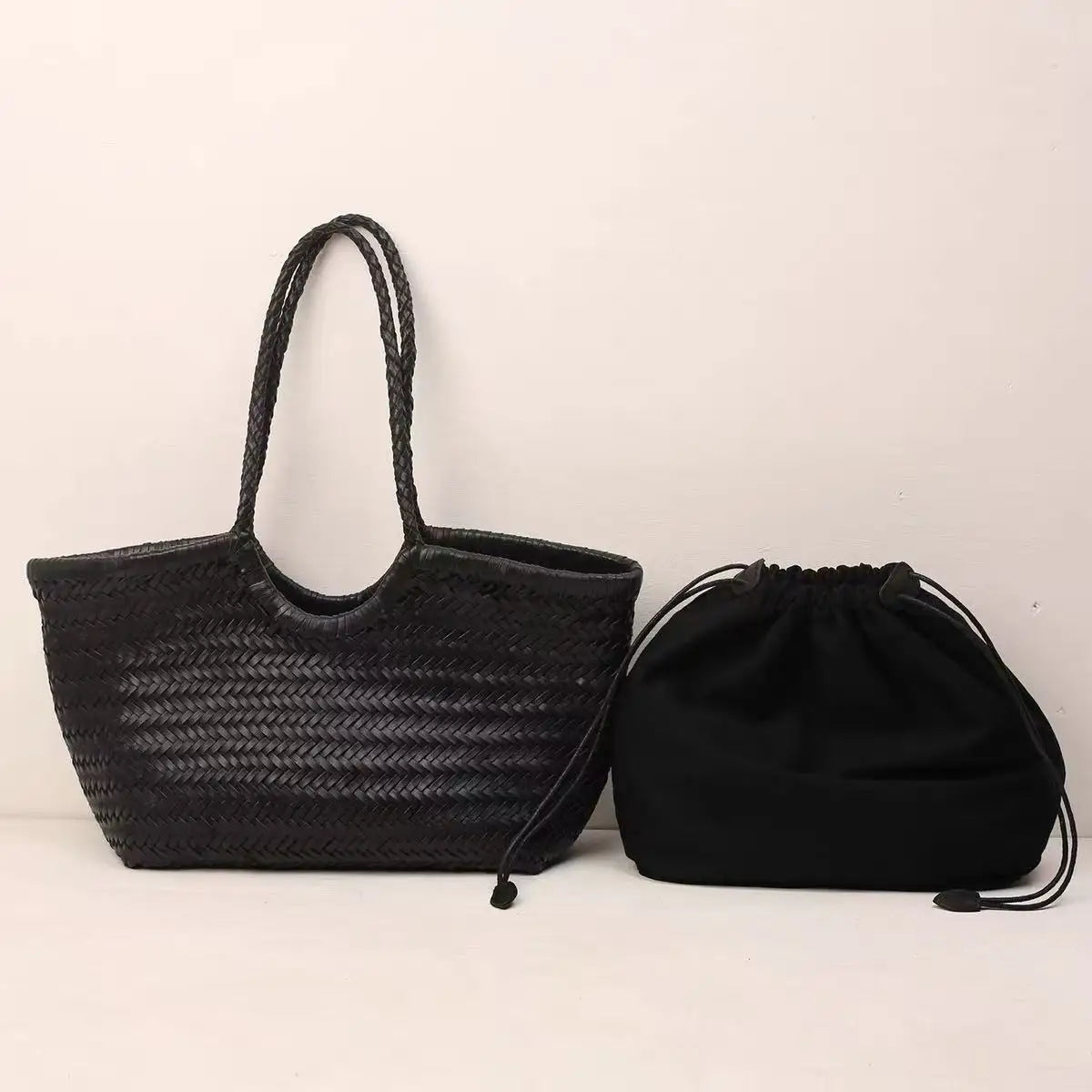 Leather woven bag, large-capacity women's tote bag, holiday leisure top layer cowhide shoulder bag, vegetable basket bag.