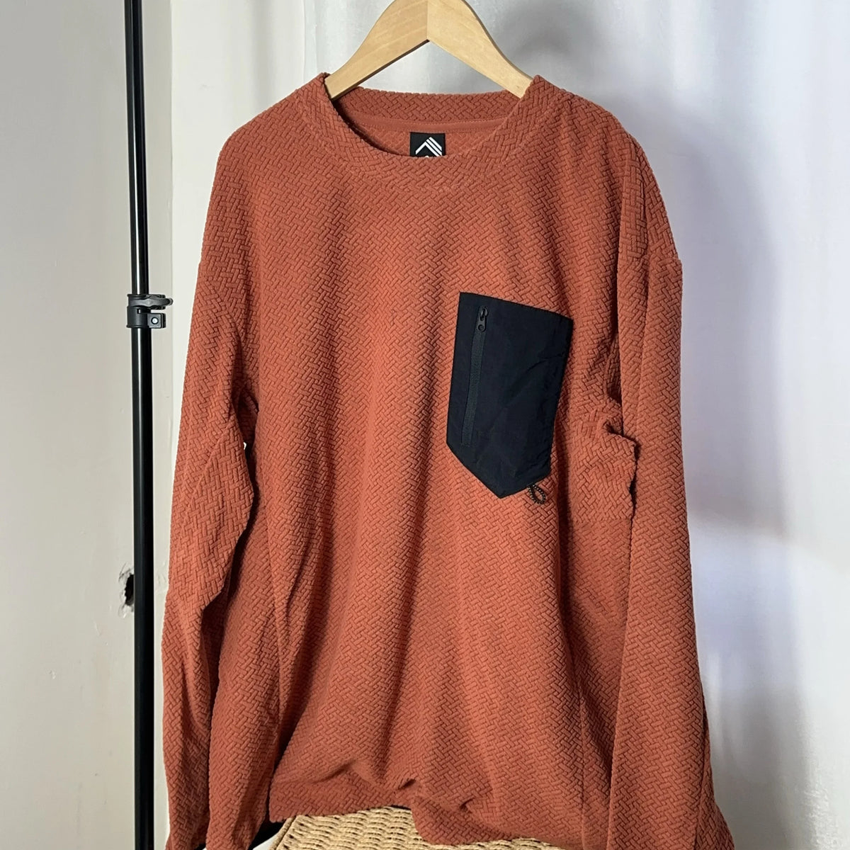 Original Men's Sporty Casual Hoodie Polyester Fiber Youth Trend Autumn Warm round Neck Chest Pocket No Button Men's Sweatshirt
