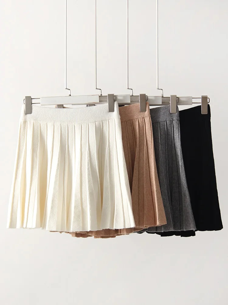 Elegant Knit Pleated Mini Skirt for Women