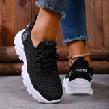 Women’s stylish, breathable, knitted sports shoes for spring and autumn. Casual, lightweight, soft-soled walking shoes