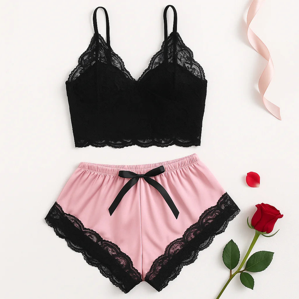 Women’s Plus Size Lace 2-Piece Pajama Set