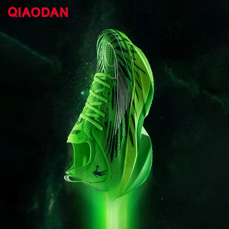 QIAODAN Feiying Plaid 2.0 Men Marathons Running Shoes Professional Carbon Plate Sport Shoes Rebound Racing Sneakers QDB023252290