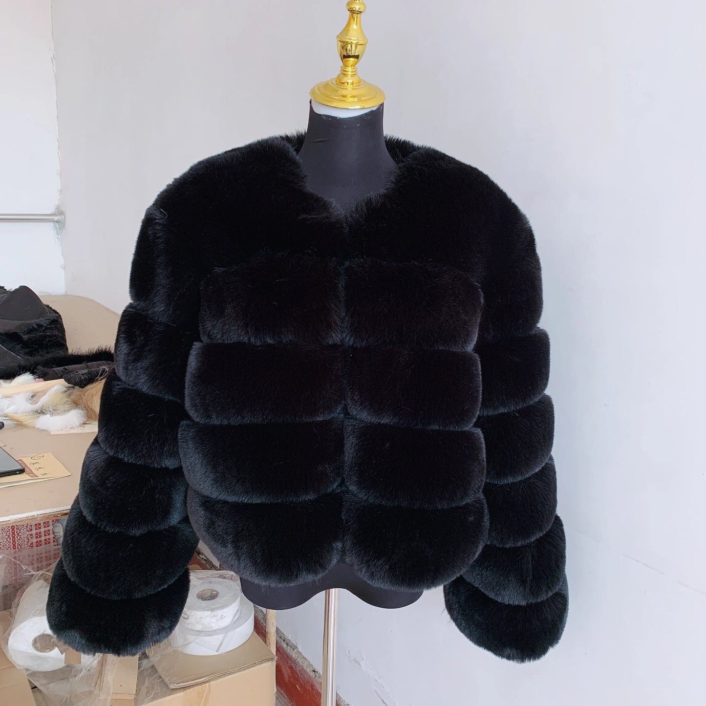 Elegant Winter Faux Fox Fur Crop Jacket
