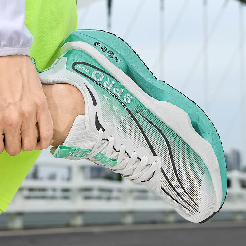 Men's Lightweight Breathable Mesh Sneakers