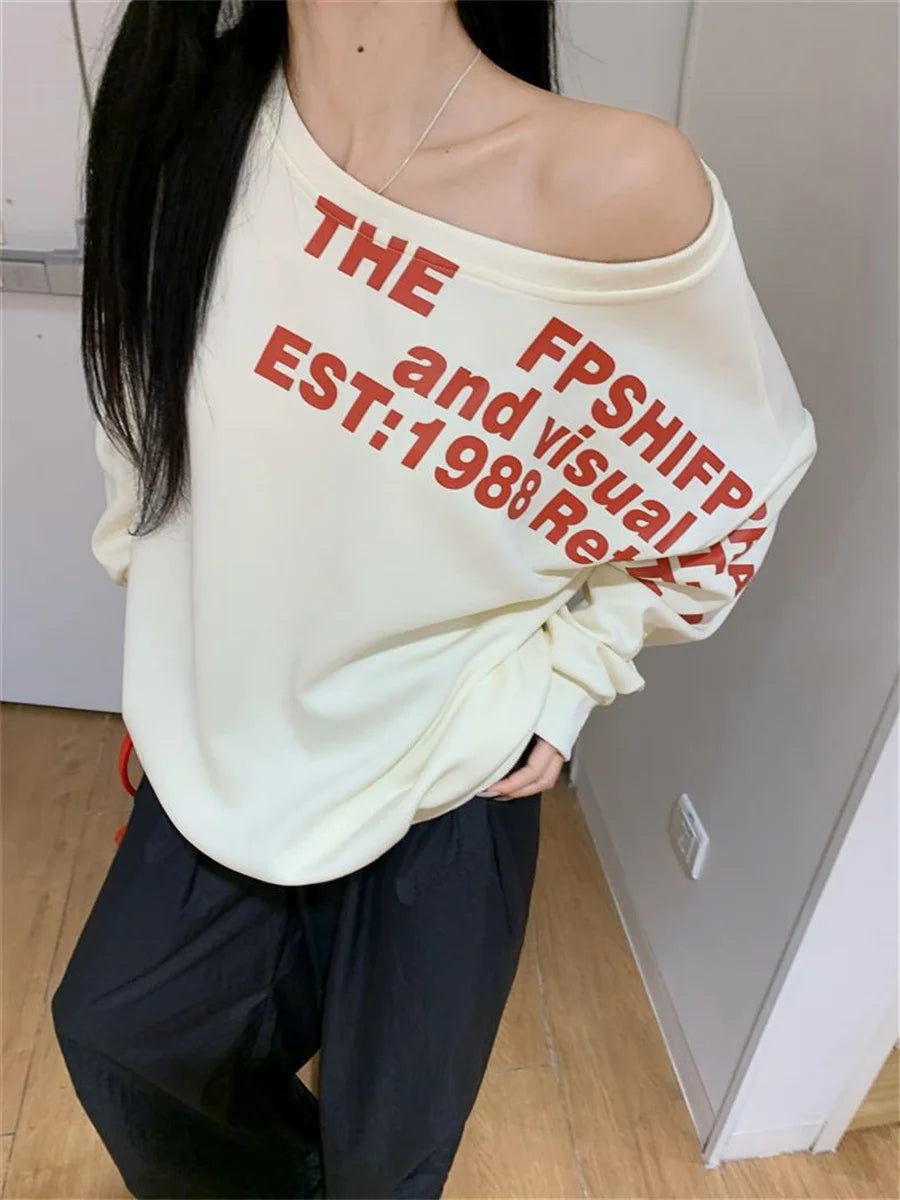 Retro Chic Y2K Oversized Graphic Tee | 2025 Streetwear Collection