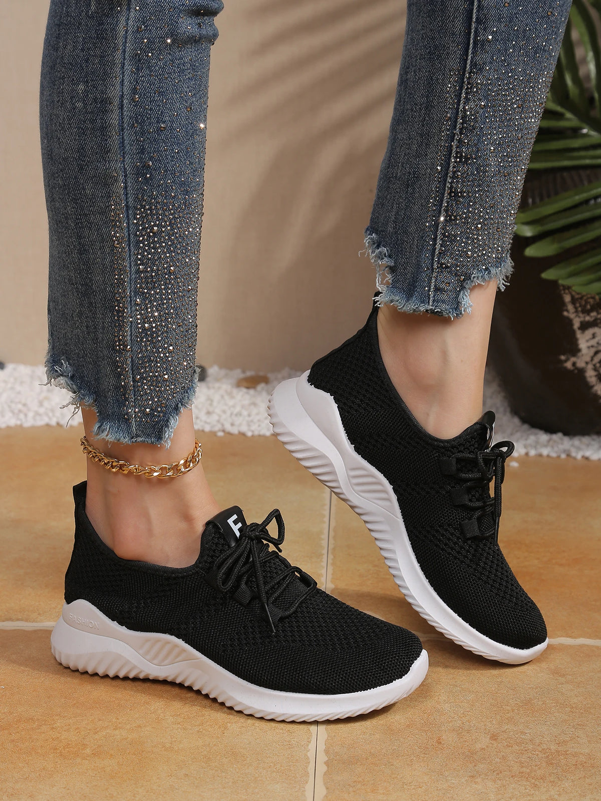 Women's Flying Woven Breathable Mesh Sneakers Soft Sole Lightweight Casual Sports Running Shoes for Daily Wear