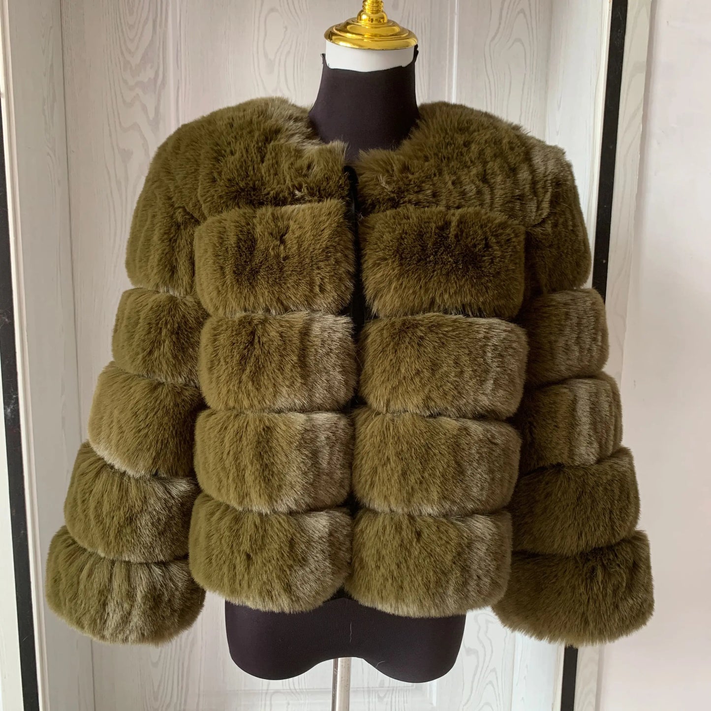 Elegant Winter Faux Fox Fur Crop Jacket