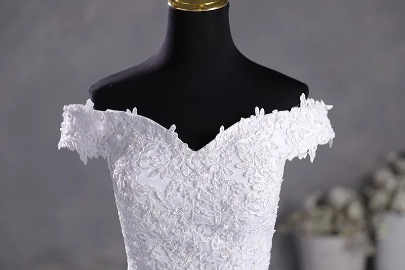 Pure White Wedding Dresses Elegant Boat Neck Ball Gown Simple Vestido De Noiva Plus Size Robe De Mariee