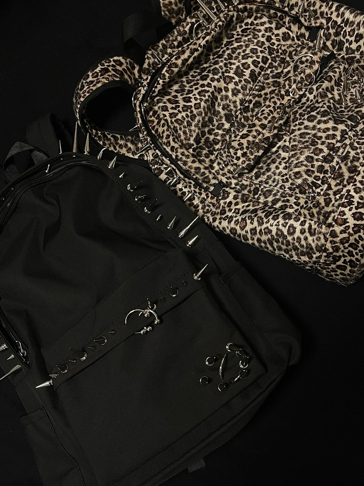 Punk Rivet Leopard Print Backpack Men's Bag Large Capacity Fashion Backpacks for Women