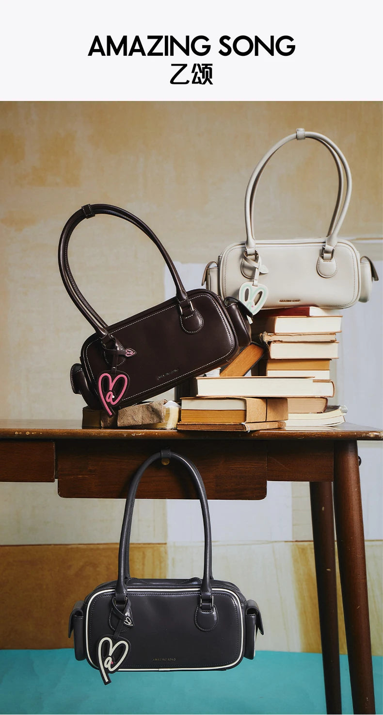 Amazing Song Toast Bag BGT Retro Chic Classic Bowling Bag Style Linear Shoulder Bag