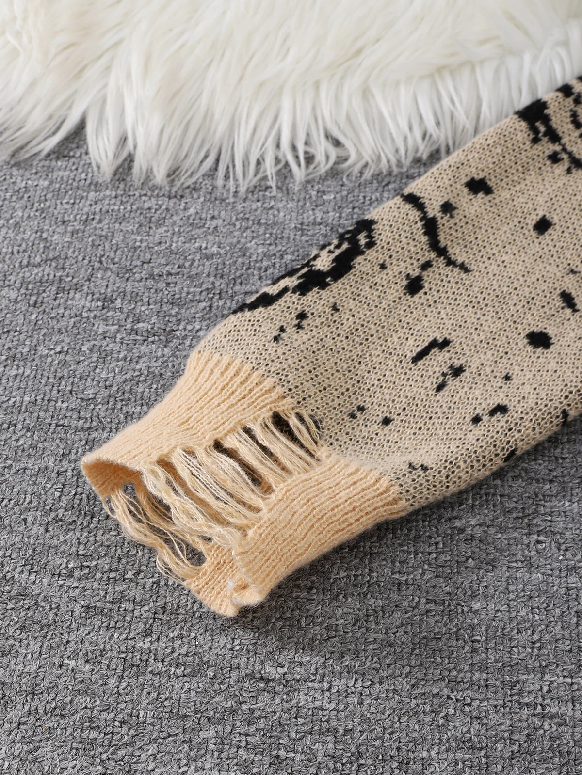 Men's Abstract Star Knit Crew Neck Sweater