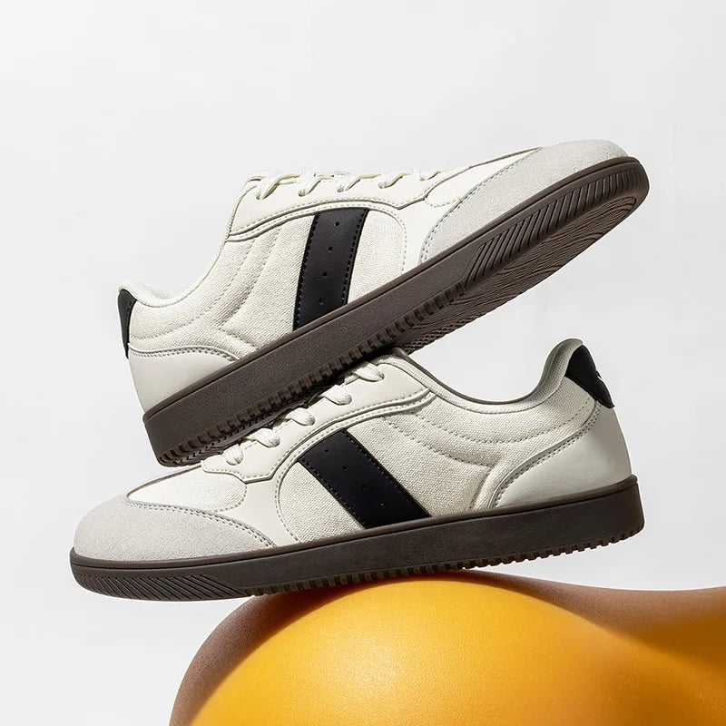 Minimalist Wide-Toe Barefoot Sneakers