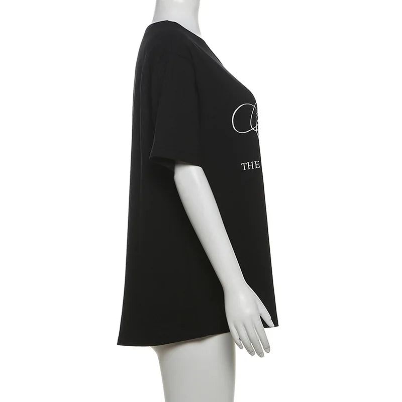 Casual Relaxed Graphic Tee | Chic Summer Streetwear
