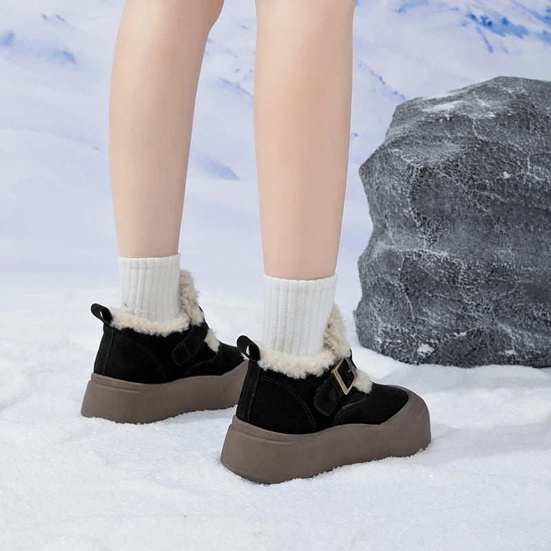 Snow Boots Women Winter Genuine Leather 2025 New Fleece Warm Thick Women's Booties Large Size  Women's Boots