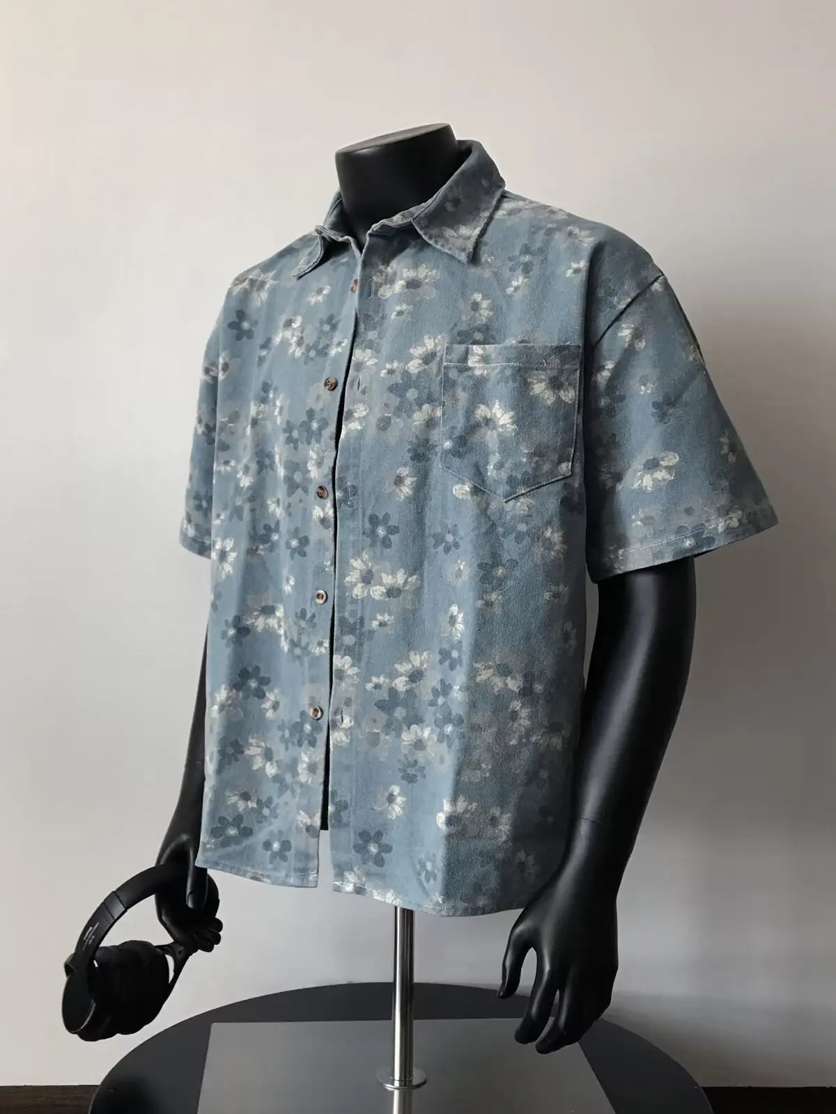 2025 Summer New Floral Short Sleeve Men's Denim Shirt Thin American Retro Layered Wear Outerwear Jacket Breathable Polyester