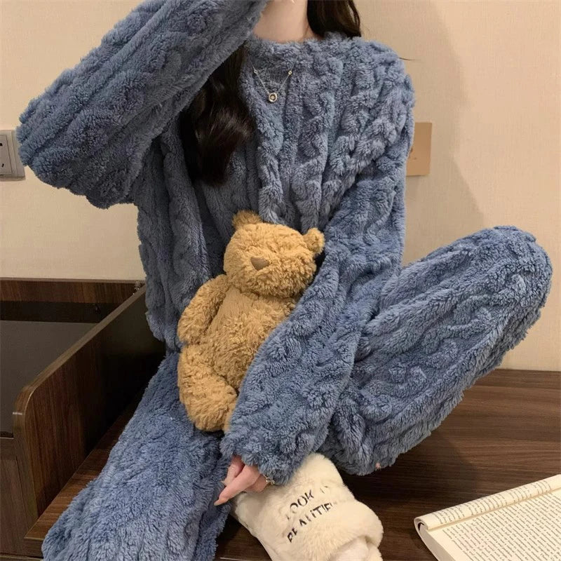 Women's Coral Velvet Winter Pajama Set