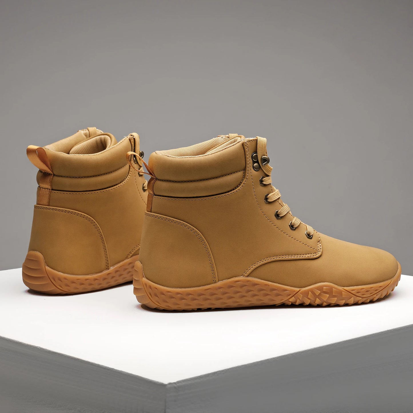 Men’s Wide-Toe Minimalist Cross-Trainers