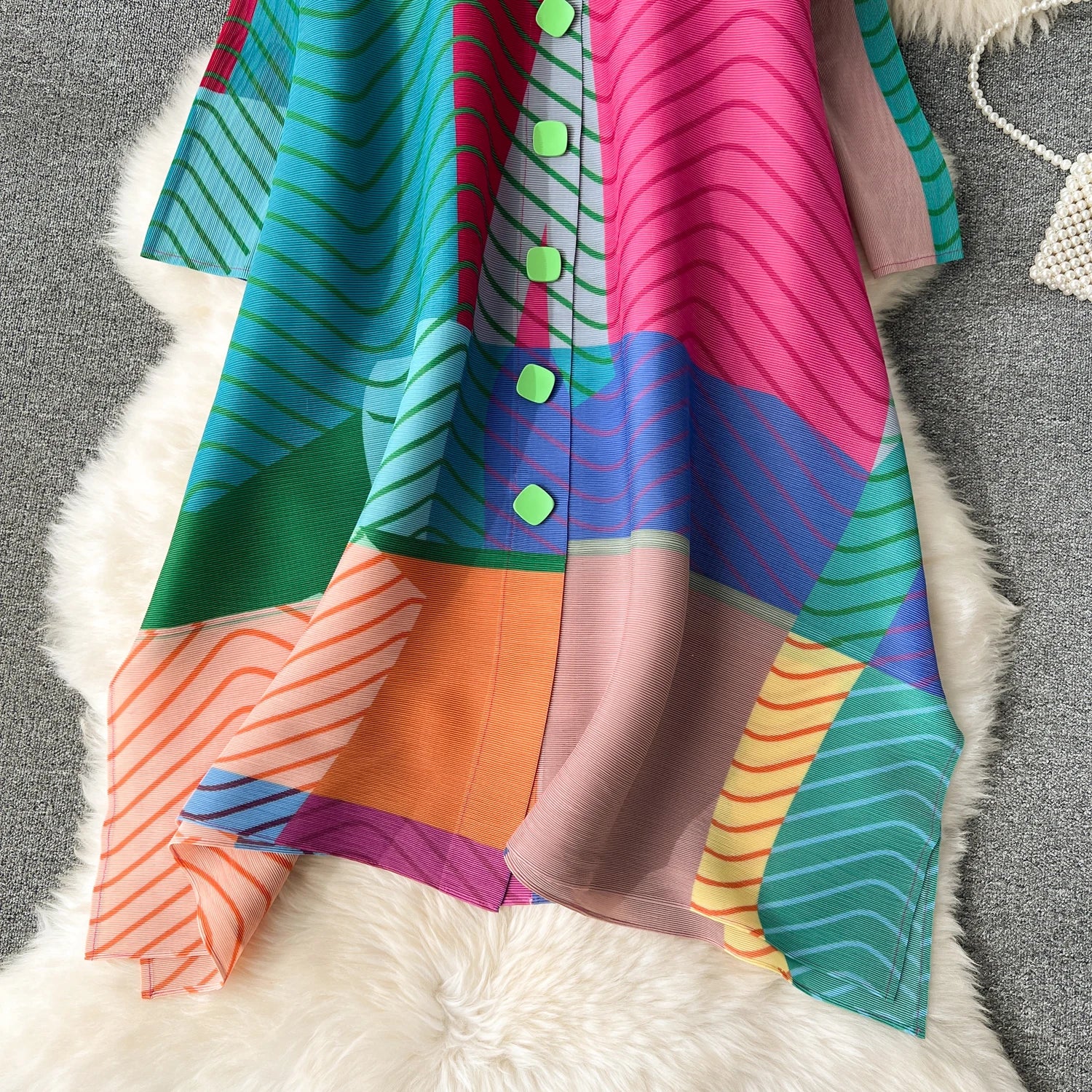 Miyake Pleated Drape Dress – Colorblock Print, 3/4 Sleeve