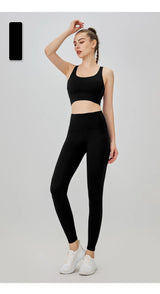 Performance Women’s 2-Piece Yoga Set