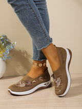 Comfort Women Closed Toe Mules Sandals Floral Embroidery Hollow Mesh Slip On Wedge Platform Lightweight Daily Walkin Lady Shoes