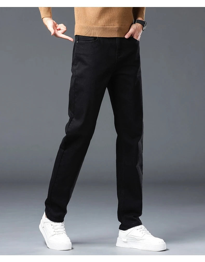 Men's Stretch Straight-Leg Jeans