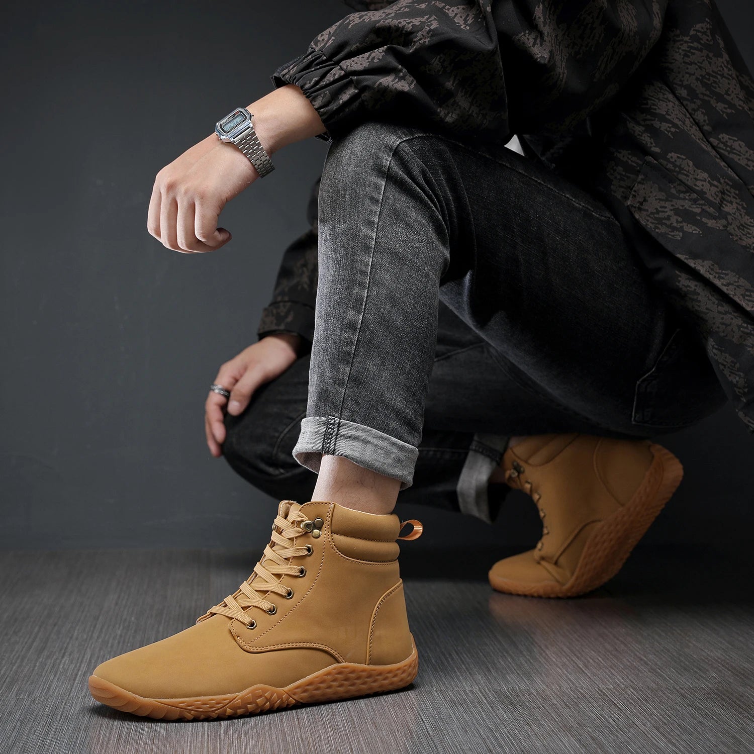 Men’s Wide-Toe Minimalist Cross-Trainers