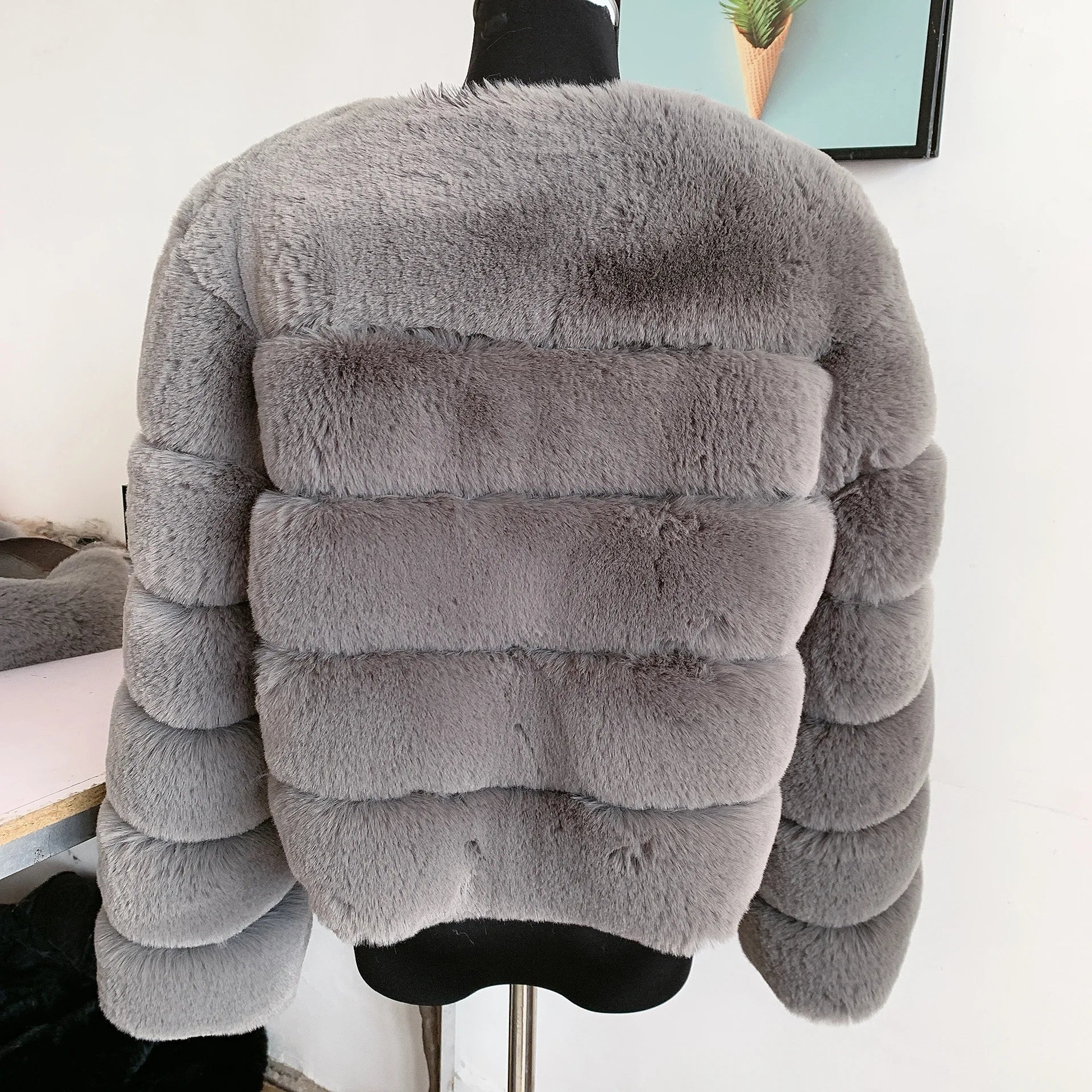 Elegant Winter Faux Fox Fur Crop Jacket